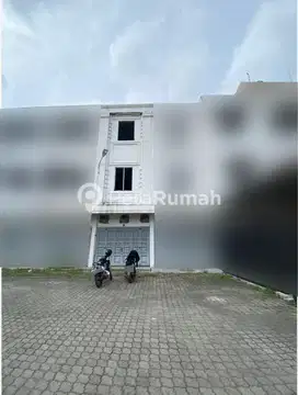 DIJUAL RUKO KOMPLEK THE RAZTAN PALACE - DAERAH RINGROAD