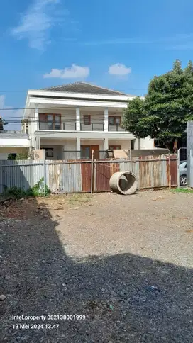 Tanah Semeru Dekat Akpol Candi Baru