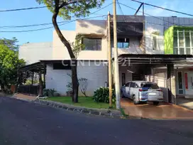 Taman Simpruk . Luxury House . Huk Lt 245 Lb 250 . Kt5 Km5 .