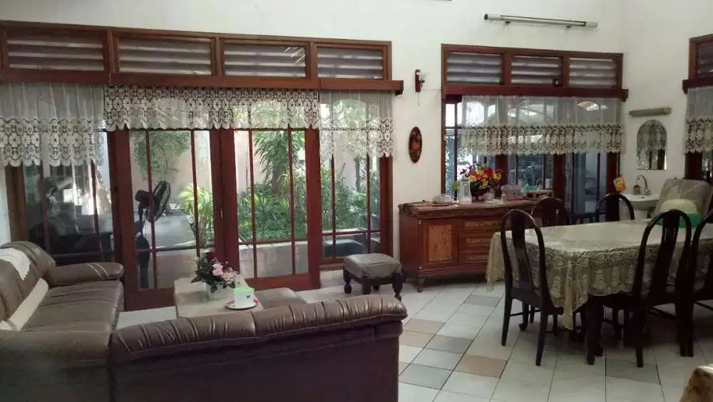 Jual cepat rumah kutisari siap huni murah