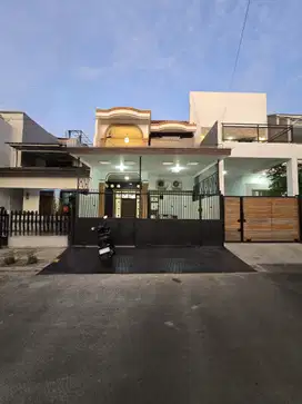 Rumah full renovasi siap huni jalan lebar dalam komplek pondok kelapa