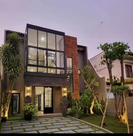 Rumah Brand New di Serpong Cluster Versailles BSD City, 3 lantai-5,1M