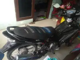 Jual motor Jupiter MX th 2006. Kondisi bagus siap pakai. Harga MURAH.