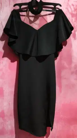 Preloved dress party