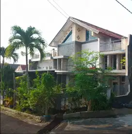 RUMAH DI PERUM SINAR WALUYO JL SINAR ABADI  TEMBALANG SEMARANG
