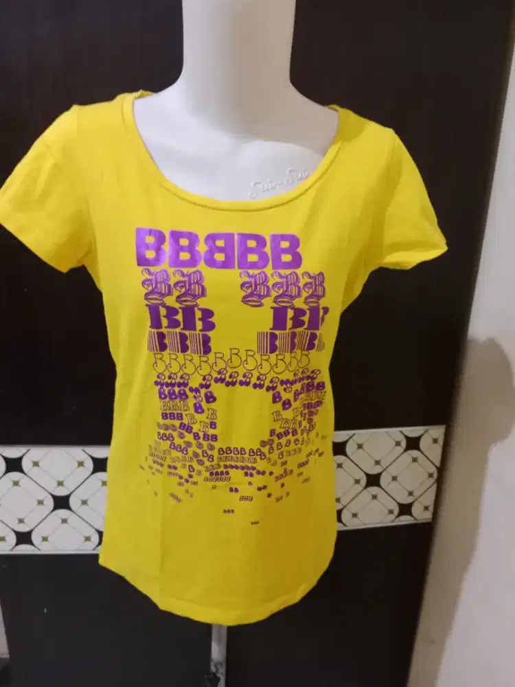 Kaos adem brand BALENO
