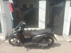 SEPEDAH MOTOR HONDA BEAT POP 2015