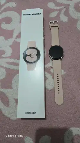 Samsung watch 4, size 40mm pink