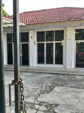 Dijual gedung ex sekolahan