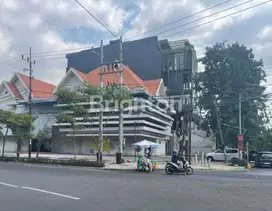 RUMAH USAHA RAYA DR SUTOMO dkt darmo diponegoro tunjungan