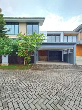 Rumah Minimalis Modern Kebayoran District Sektor 7 Bintaro  6644