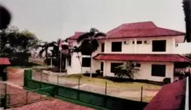 Rumah Hitung Tanah di Pamulang Luas 4488m