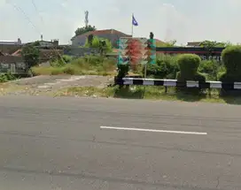 Tanah Komersil  sangat Strategis hadap Jl Raya Banjarsari Solo.