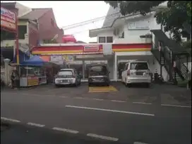Dijual Bangunan Usaha di pinggir jalan raya jatipadang pasar minggu