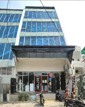 Ruko 5 Lantai di Pluit Kencana Raya, Hanya 5 Menit ke Tol Pluit