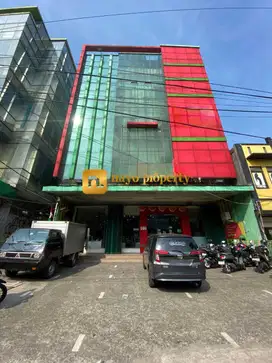 Gedung Kantor Siap Pakai Lokasi Strategis di Jatiwaringin Raya Bekasi