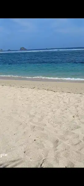 Small land on the beach of Tampah beach for sale quick
