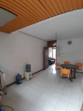 (FAST SALE) RUMAH SETRASARI, BANDUNG, LUAS DAN HITUNG TANAH (NEGO)