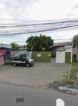 24. DIJUAL GUDANG KEPATIHAN MENGANTI GRESIK SURABAYA