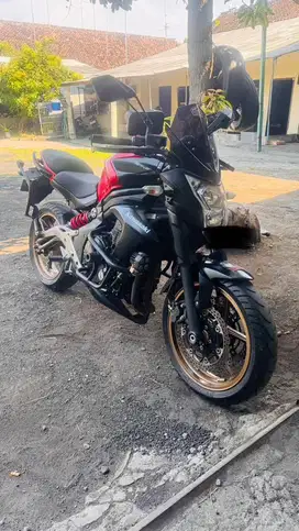 Kawasaki er6n tahun 2012 pemakaian 2014