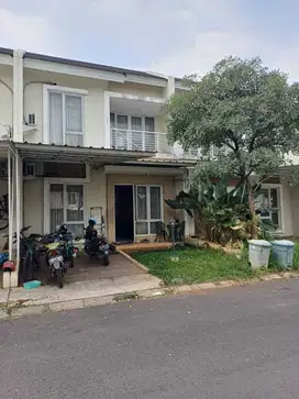 Rumah 2 Lantai di Paradise Resort Ciputat Tangsel