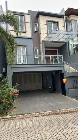 Dijual murah rumah layar permai pik uk 8x15 siap huni