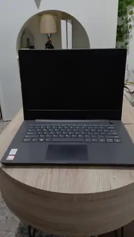 Jual Laptop Lenovo V130-14IKB | Core i3 Gen 7 | Ram 4GB | HDD/SSD