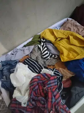 Baju preloved 5.000 an aja