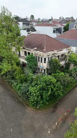 Dijual Rumah Modern Mewah dan Megah di Villa Puncak Tidar, VPT Malang