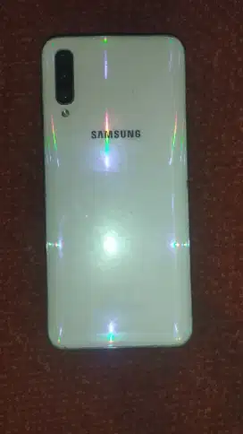 DIJUAL HP SAMSUNG A50 4/64 AMOLED KONDISI MATI LCD