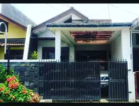 Termurah Rumah siap huni di dalam komplek kawaluyaan dekat samsat