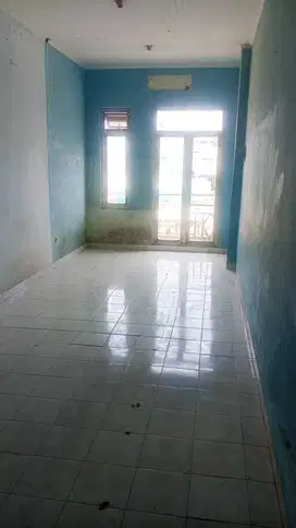 Disewakan ruko taman palem lestari, ruko 1000