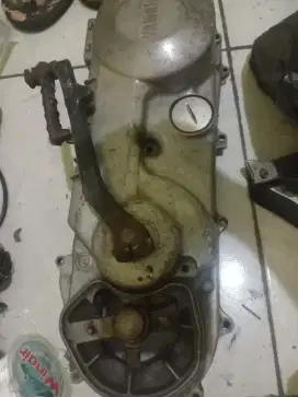 menjual sisa part bekas bengkel dengan harga murah dan kondisi baru