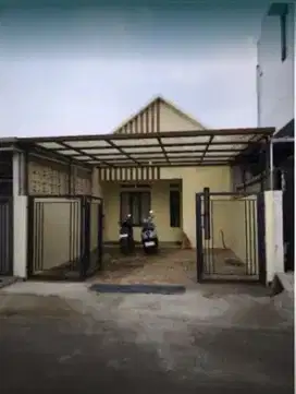 Di sewakan Rumah Di cisaranten jarang ada