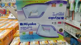 setrika listrik merek Miyako, model EI-1008M.