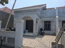 RUMAH BARU MODEL CLASIC DI TLOGOMULYO PEDURUNGAN SEMARANG