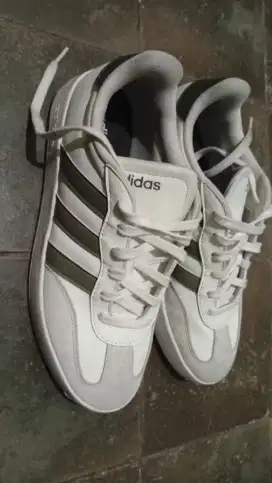 adidas bareda uk 44 original