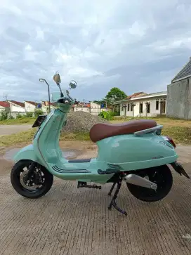 Smoot Zuzu (e-motorbike) motor listrik