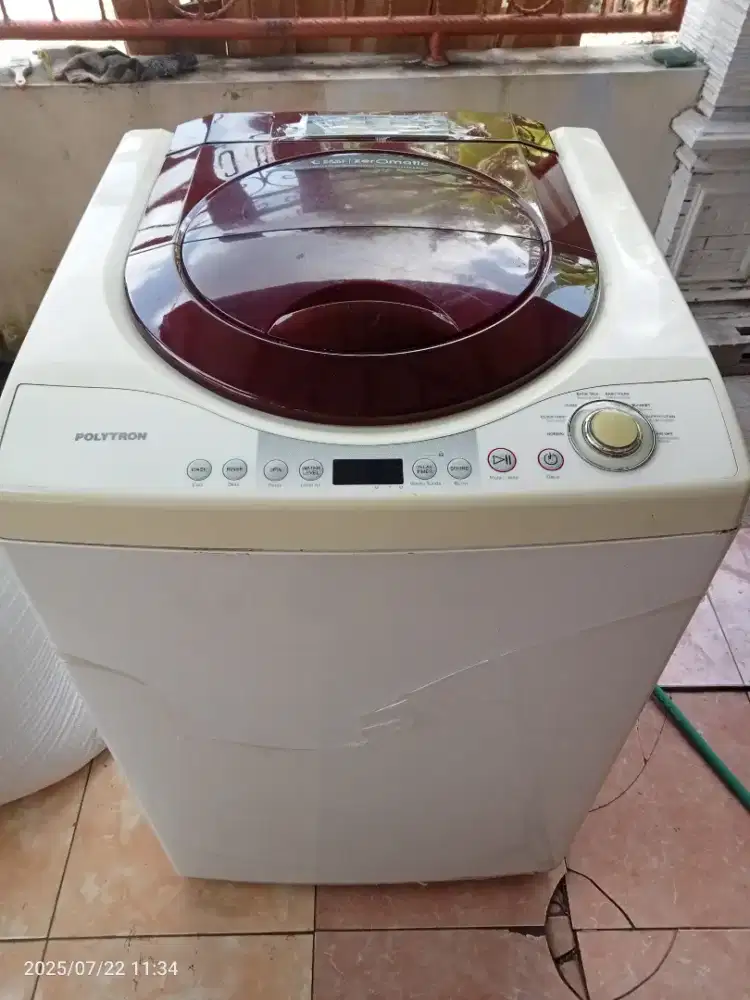 Mesin cuci 1 tabung atas Polytron 9kg