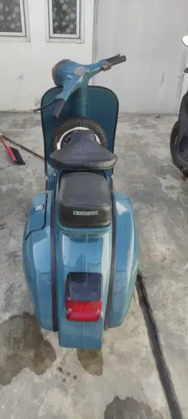 DIJUAL VESPA BAJAJ SUPER th 80 & PS STRADA th 90