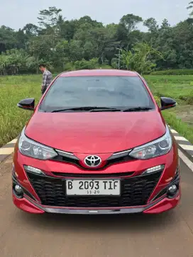 Toyota Yaris S TRD Matic 7 airbag