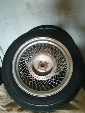 Velg variasi PCX dan Ban donat Michelin 13