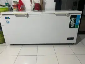 Freezer RSA 550L