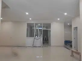 (SALE) RUMAH SINGGASANA PRADANA, BANDUNG, FULL RENOV , 3 LANTAI (NEGO)
