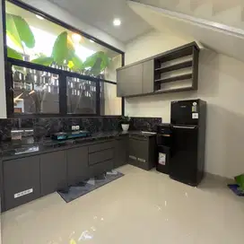 utara superindo palagan rumah furnish tepi aspal dekat monjali UGM
