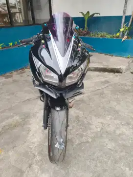 Honda CBR 150 CC K45a 2015