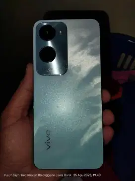 Vivo y18 6/64gb
