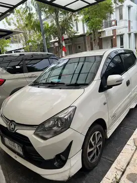 AGYA TRD 2017 putih siap pakai