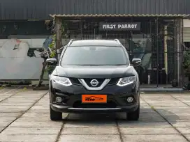 NISSAN XTRAIL 2.5 AT 2016