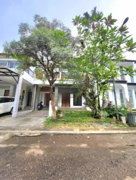 Dijual rumah siap huni di emerald Bintaro Jaya sektor 9